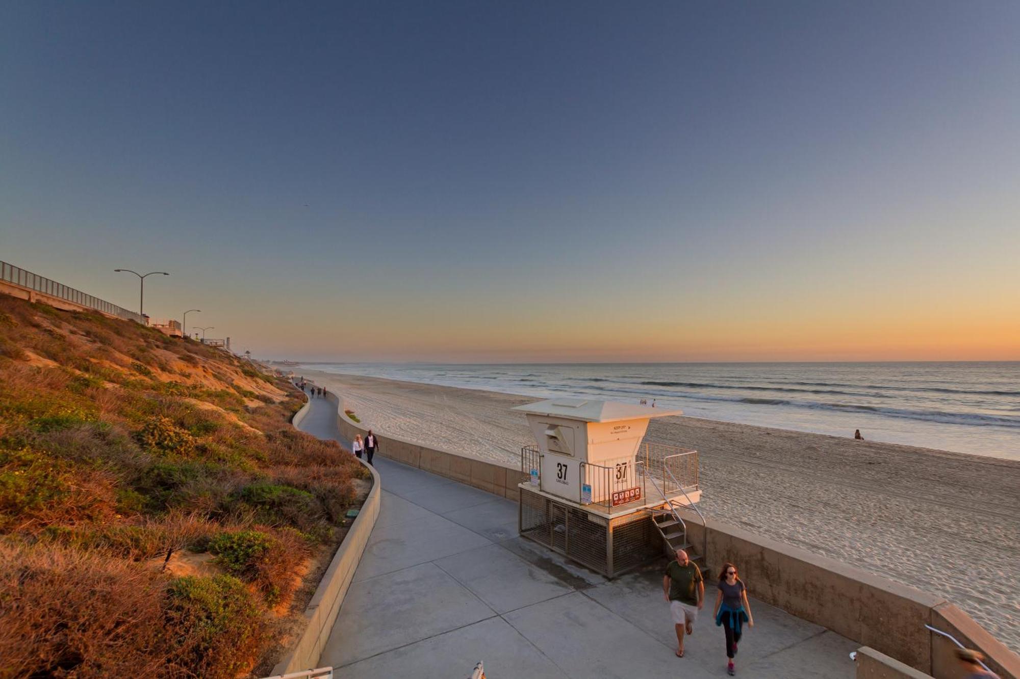 3636 Carlsbad Blvd - Upper Exterior photo